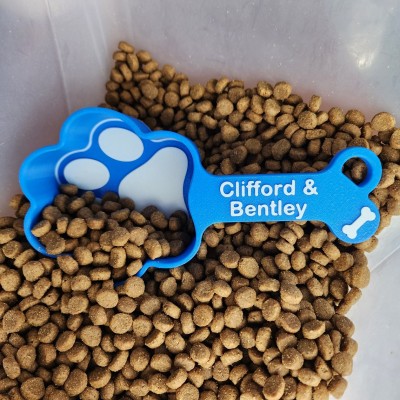 Personalised Dog Paw Print Food Scoop with Name Gift For Pet Lovers