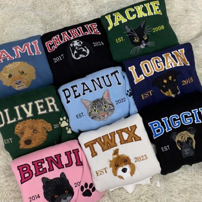 Personalised Embroidered Pet Face and Name Est Sweatshirt Gift for Dog Cat Pet Lovers